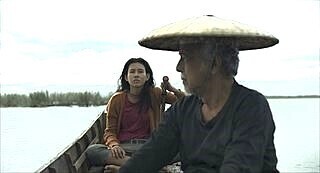 6湖に浮かぶ家_R_R補正.jpg